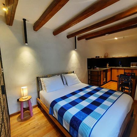 Hostal Suite Le Fabrique Куенка Екстер'єр фото