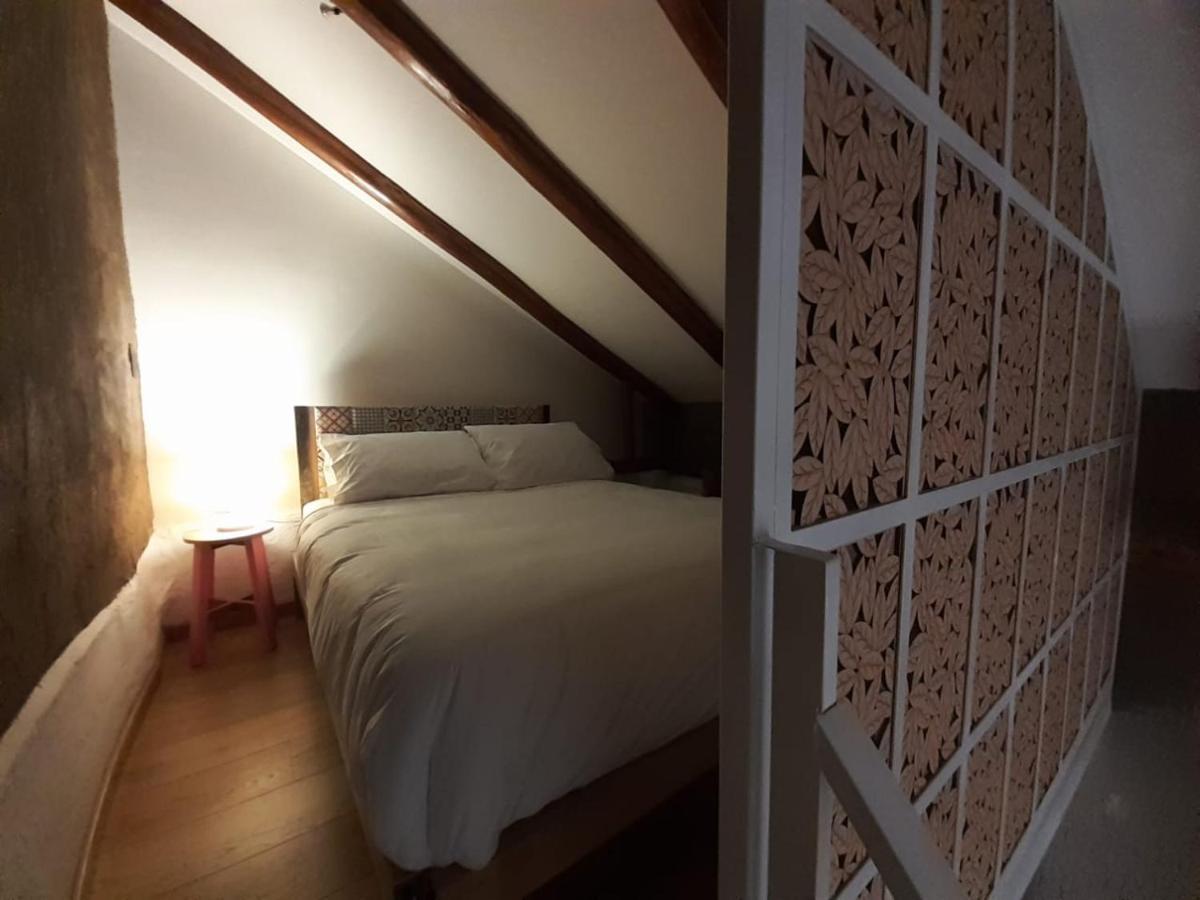 Hostal Suite Le Fabrique Куенка Екстер'єр фото