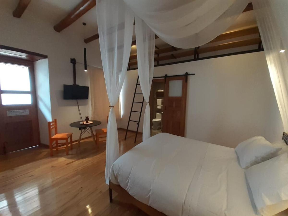 Hostal Suite Le Fabrique Куенка Екстер'єр фото
