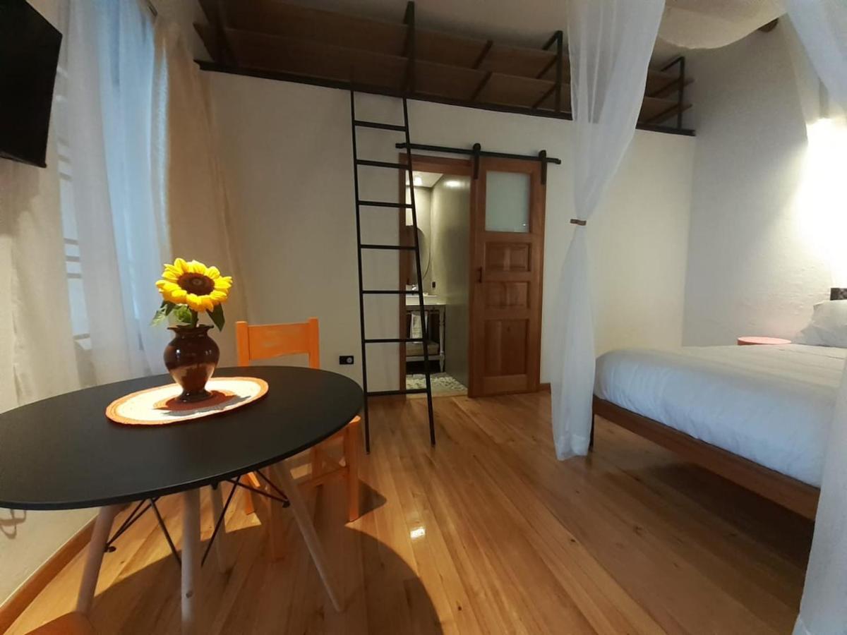 Hostal Suite Le Fabrique Куенка Екстер'єр фото