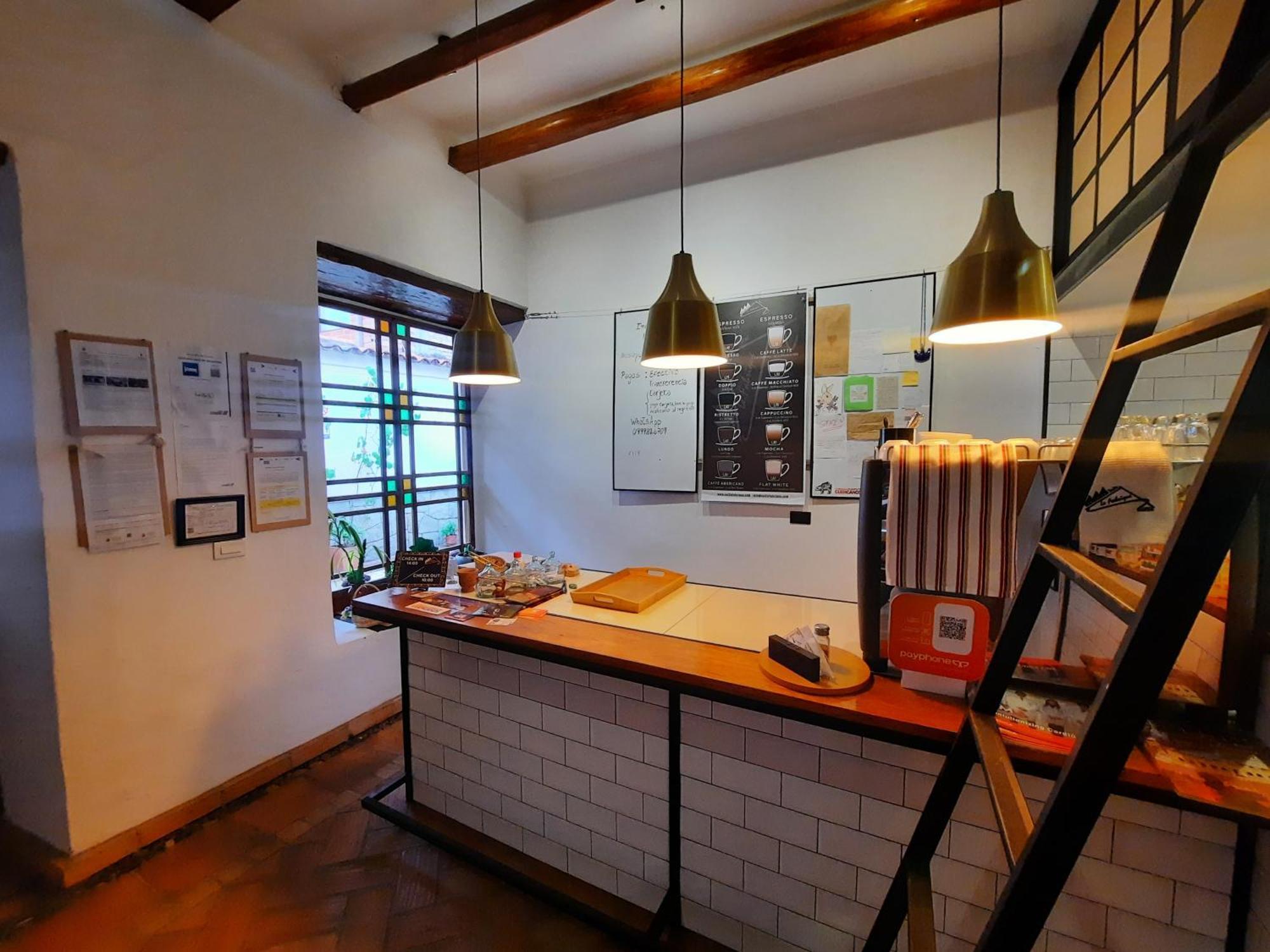 Hostal Suite Le Fabrique Куенка Екстер'єр фото