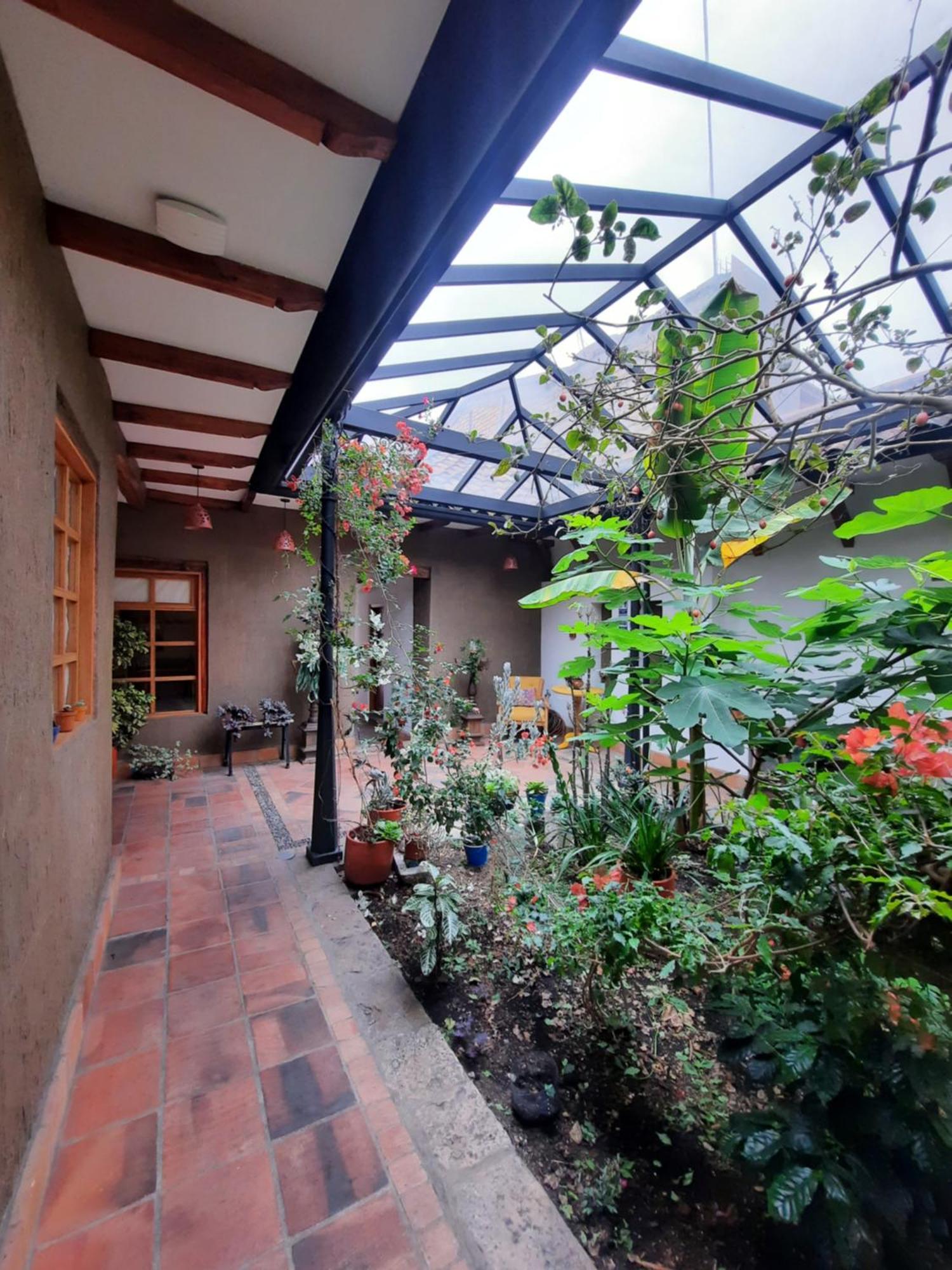 Hostal Suite Le Fabrique Куенка Екстер'єр фото